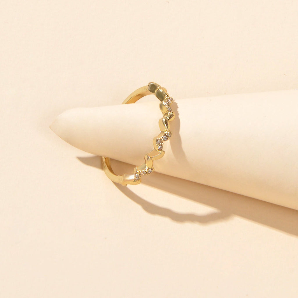 Bridal Jewellery Designer Stylish Rhinestone Wave Shape Gold Band Finger Ring