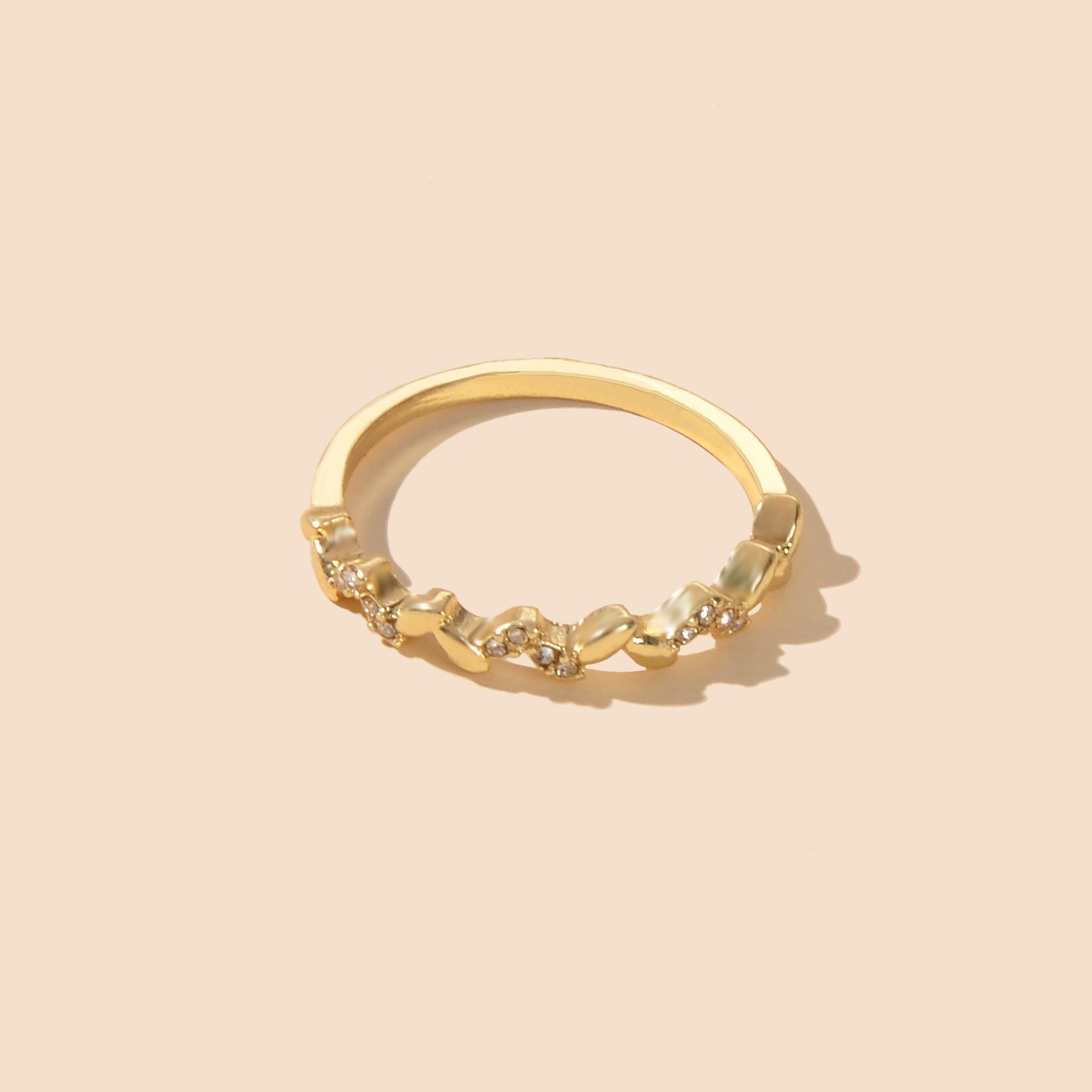 Bridal Jewellery Designer Stylish Rhinestone Wave Shape Gold Band Finger Ring